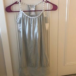 Lululemon No Limits Top size 4 EUC
